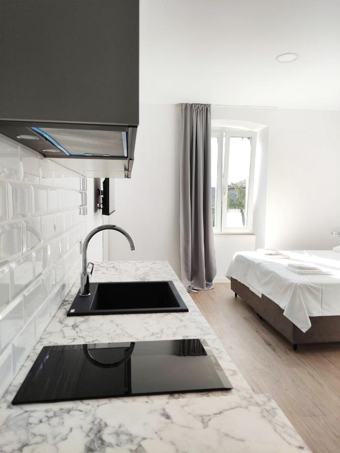 Nik Studio Apartments Pula Zewnętrze zdjęcie